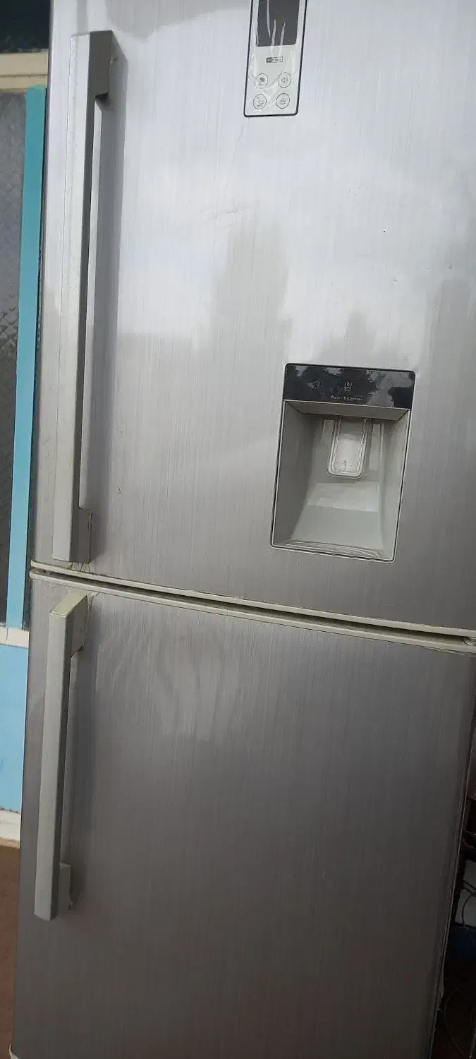 یخچال فریزر سیلوان تمیز و مرتب|یخچال و فریزر|گالیکش, |دیوار