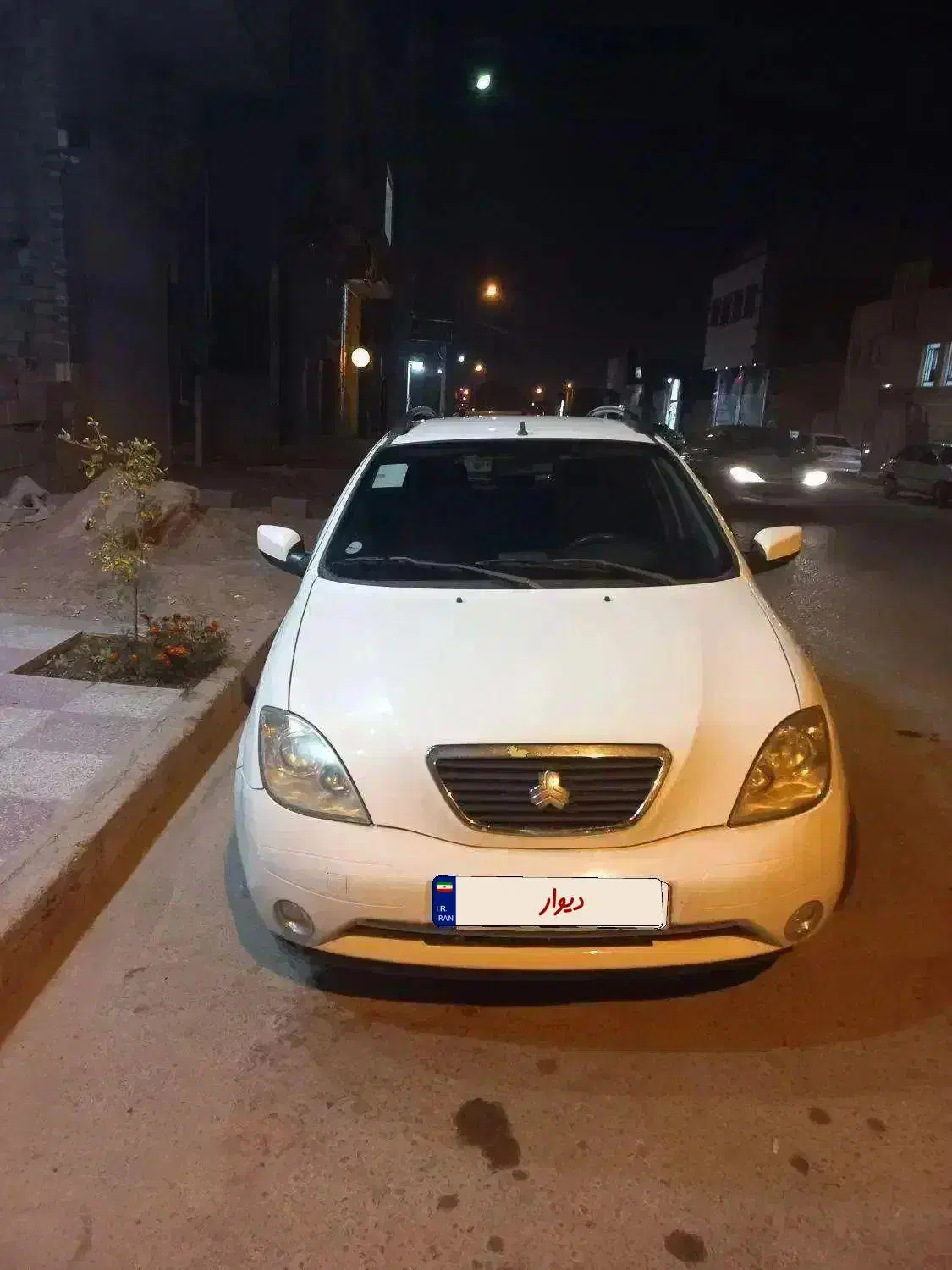 تیبا 2 پلاس|خودرو سواری و وانت|یزد, |دیوار