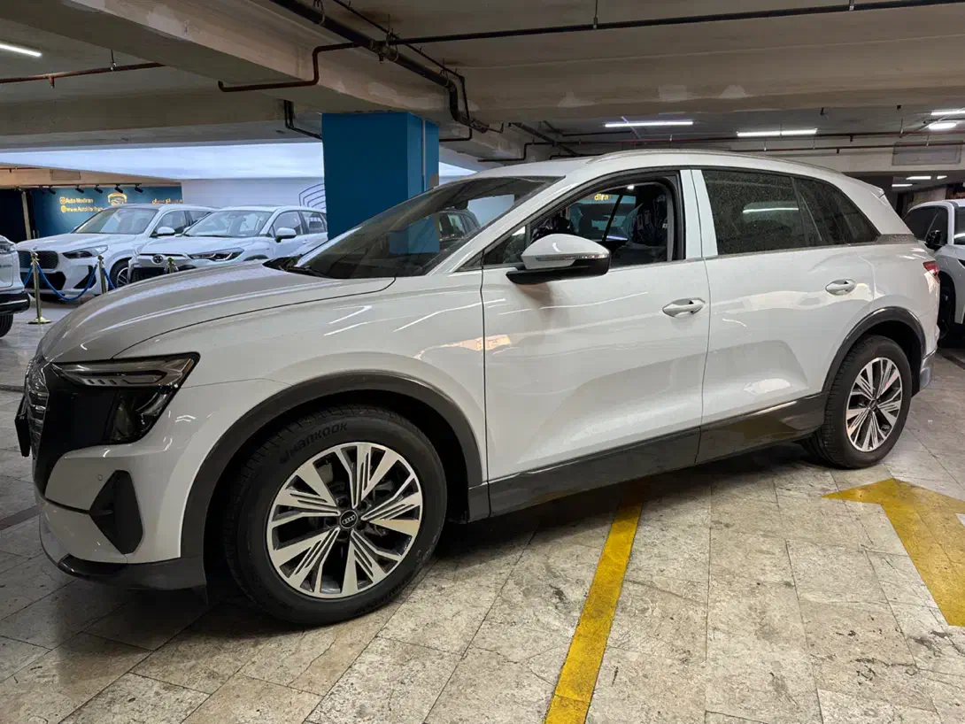 ائودی کیو 5 ای ترون تیپ1 2024 نقد اقساط(اتومدیران)|خودرو سواری و وانت|تهران, زرگنده|دیوار