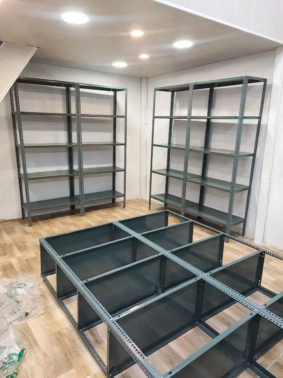 قفسه های پیچ ومهره ای/قفسه های انباری/قفسه بایگانی|فروشگاه و مغازه|لردگان, |دیوار