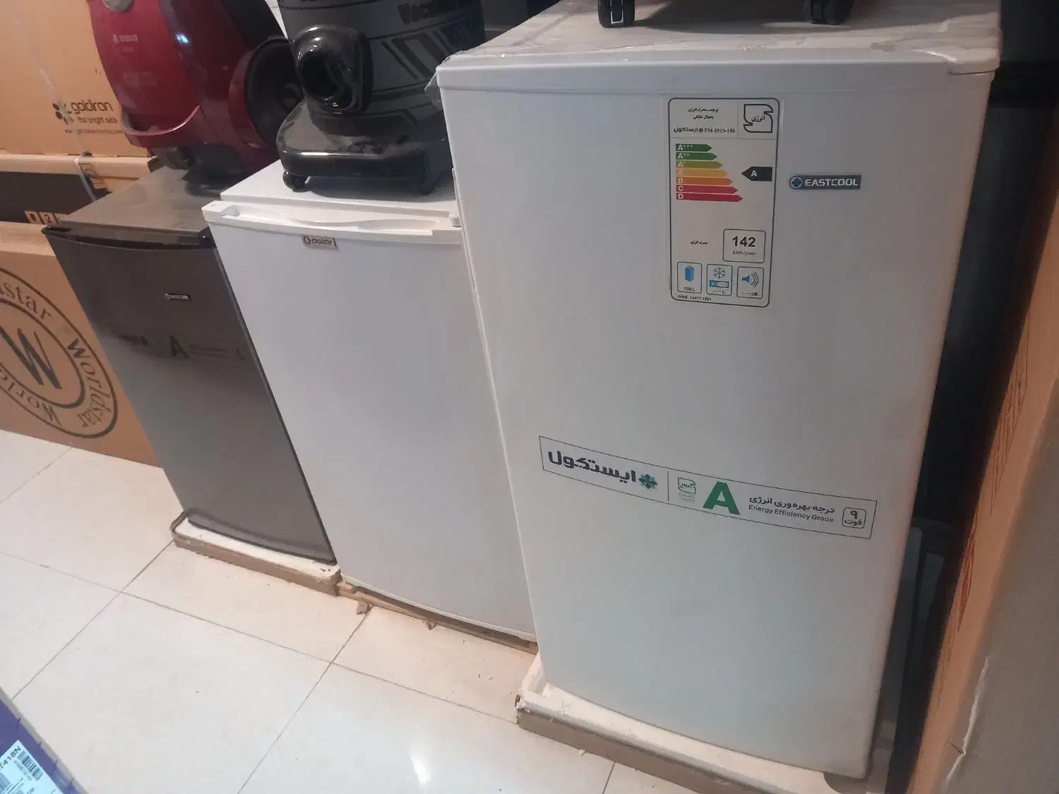 فروش انواع یخچال های هتلی در سایز مختلف|یخچال و فریزر|اصفهان, شاهد|دیوار