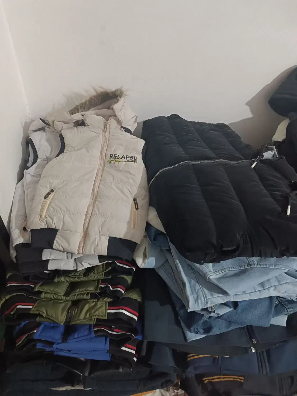 حراج لباسهای پاییزی و زمستانی مردانه وپسرانه|حراج|آذرشهر, |دیوار