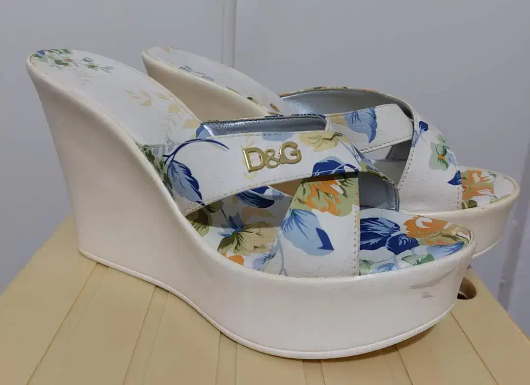 دمپایی صندل D&G|کیف، کفش، کمربند|قزوین, |دیوار