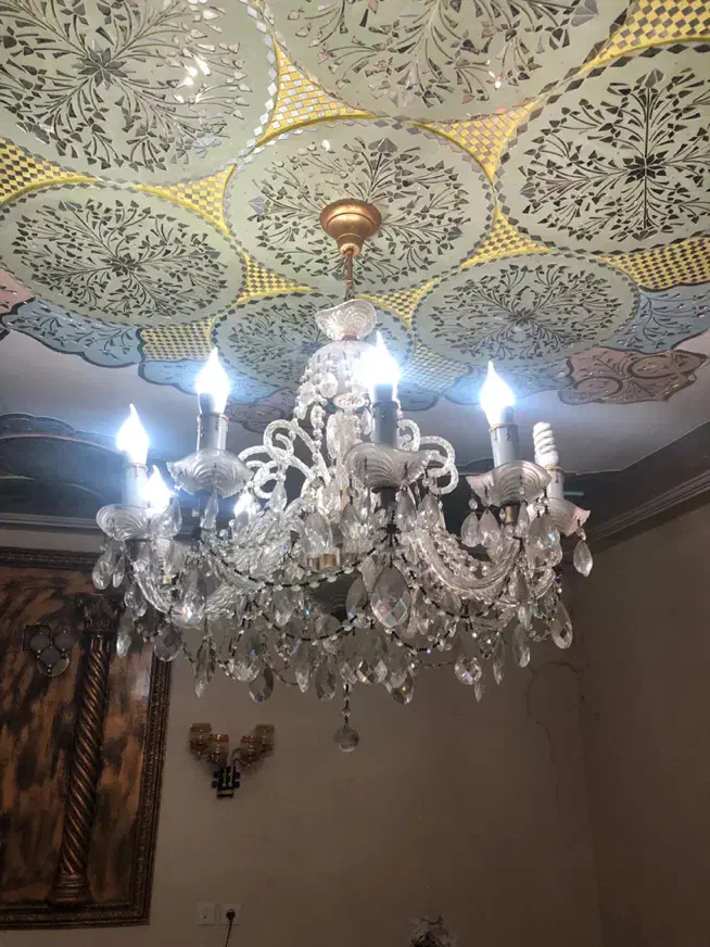 لوستر کریستال سالم و زیبا|لوستر و چراغ آویز|شیراز, شهرک مدرس|دیوار