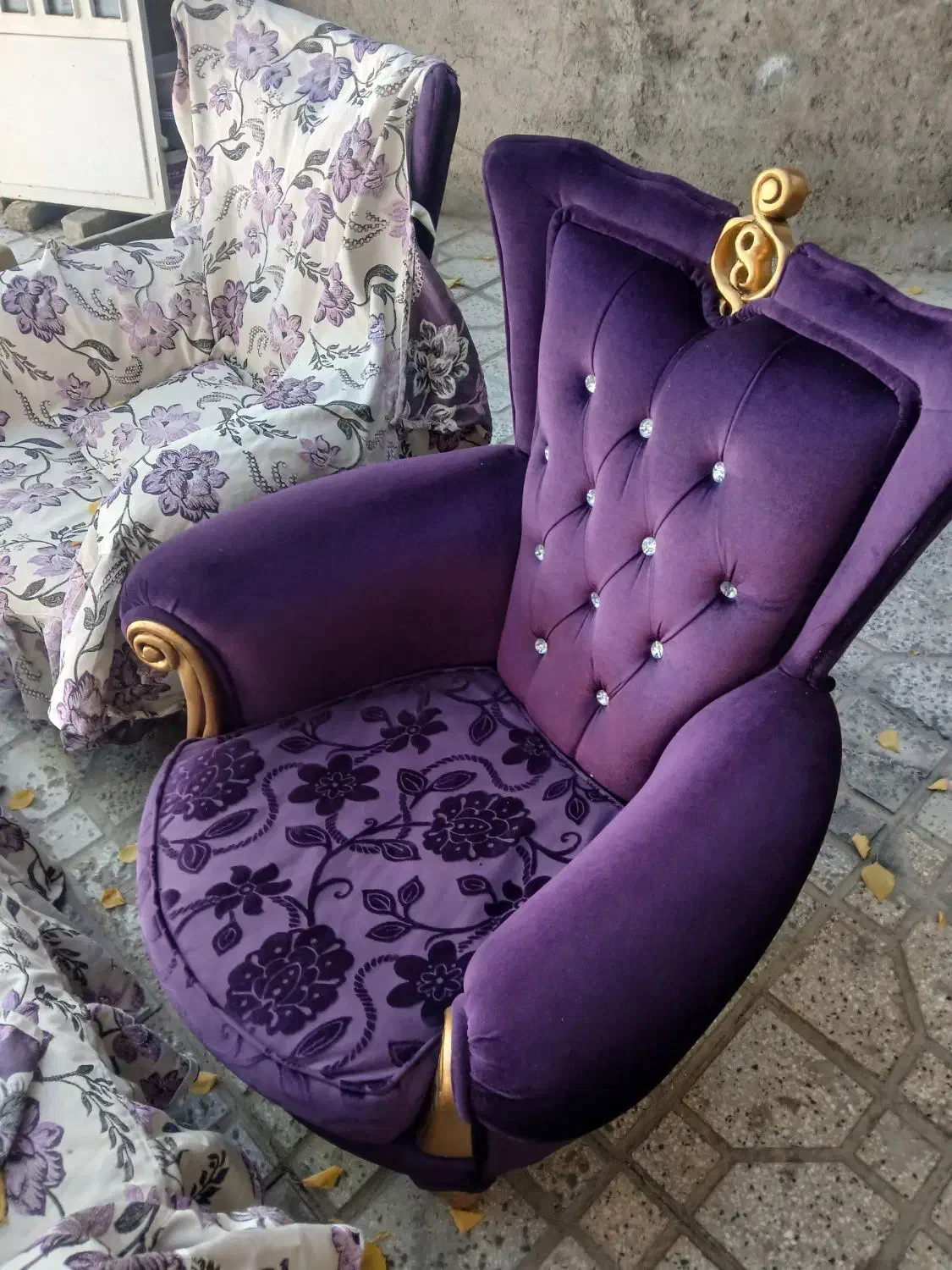 مبل سلطنتی|مبلمان خانگی و میز عسلی|همدان, |دیوار