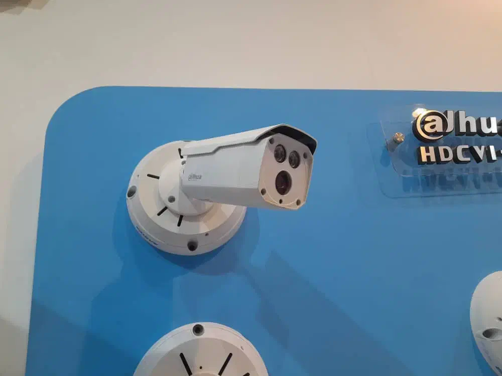 نصاب دوربین مداربسته و دزدگیر|خدمات پیشه و مهارت|قزوین, |دیوار