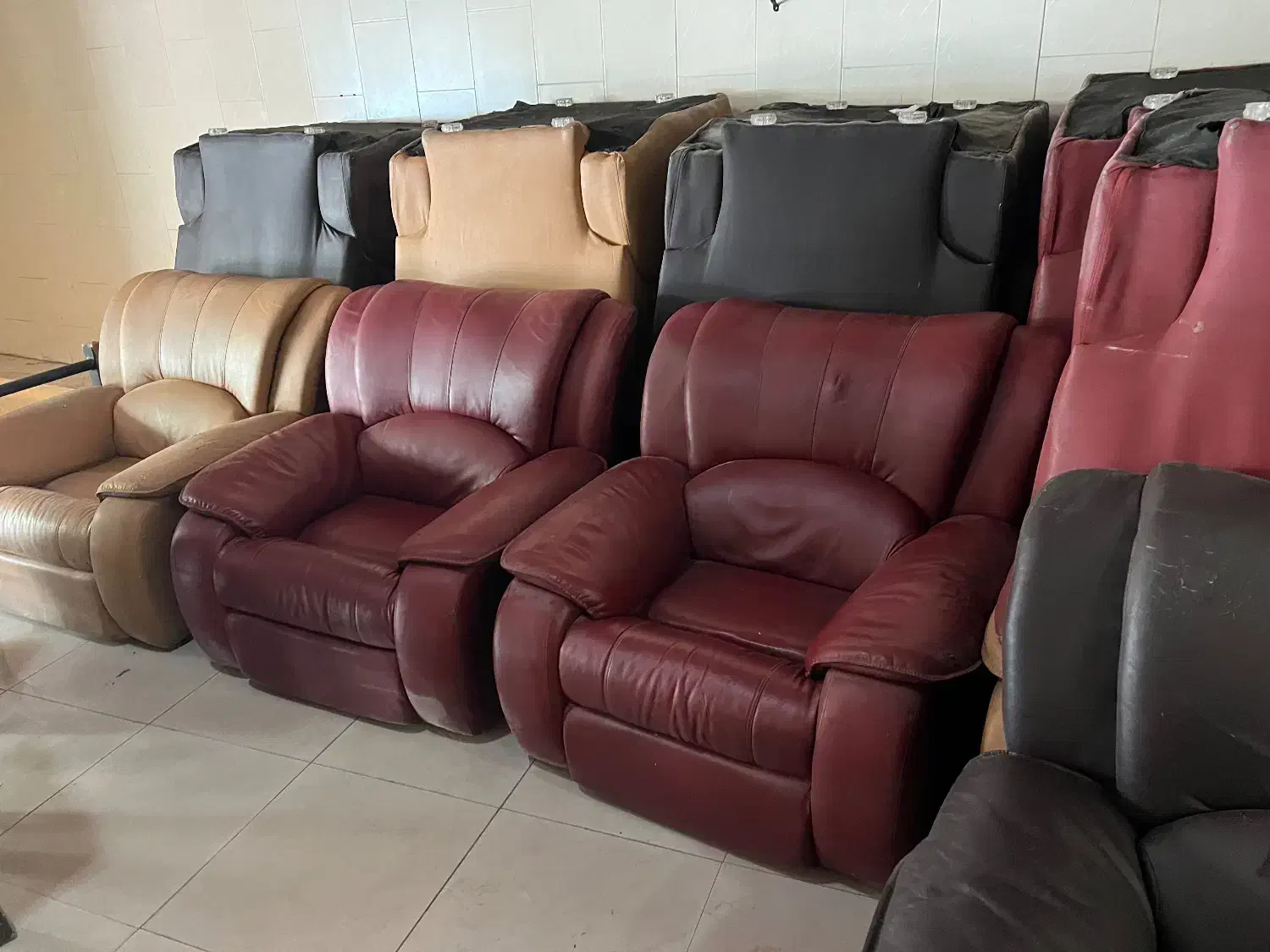 مبل تک نفره بزرگ در سه رنگ ،|مبلمان خانگی و میز عسلی|قزوین, |دیوار