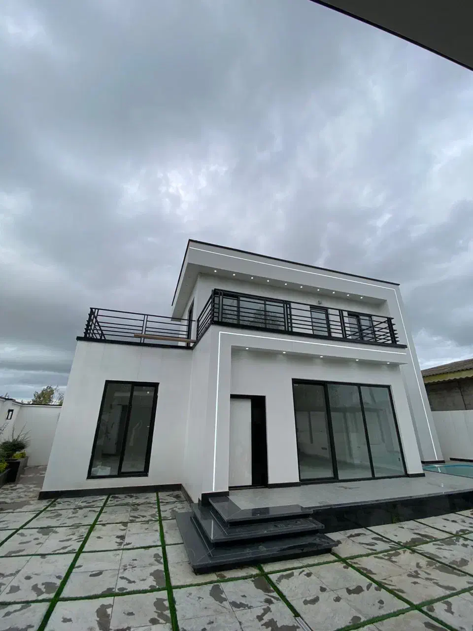 ویلا دوبلکس اروپایی/مهندسی ساخت|فروش خانه و ویلا|خمام, |دیوار