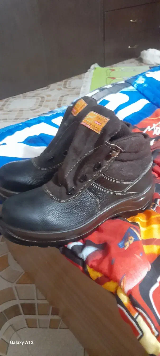 سلام کفش ایمنی بسیار عالی|کیف، کفش، کمربند|گرگان, |دیوار