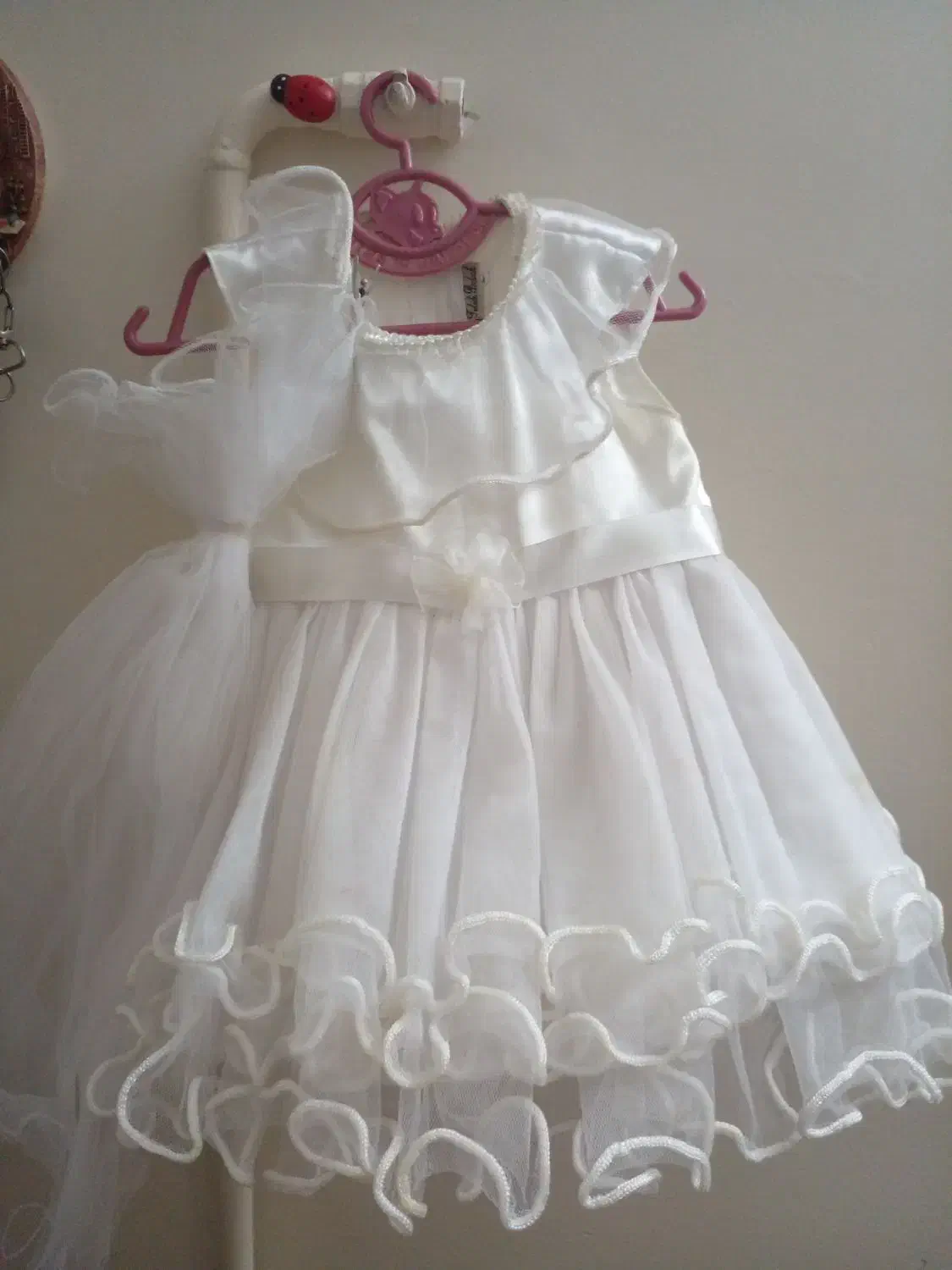 لباس کودک|لباس|ری, جوانمرد قصاب|دیوار