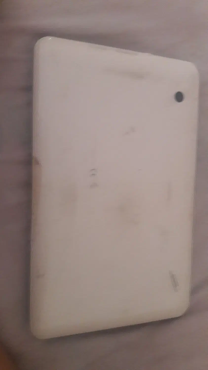 دو تبلت|تبلت|تهران, بوستان سرخه حصار|دیوار