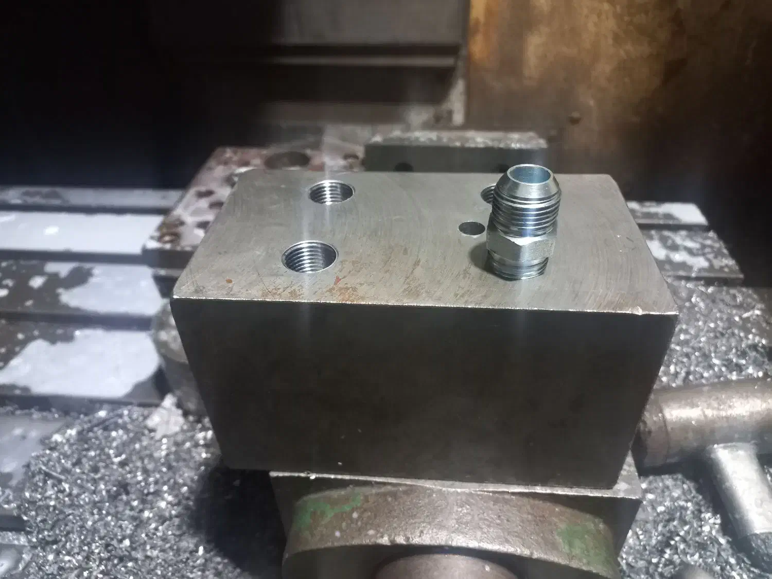 خدمات فرز cnc ابعاد1000/650/650|خدمات پیشه و مهارت|پاکدشت, خاتون آباد|دیوار