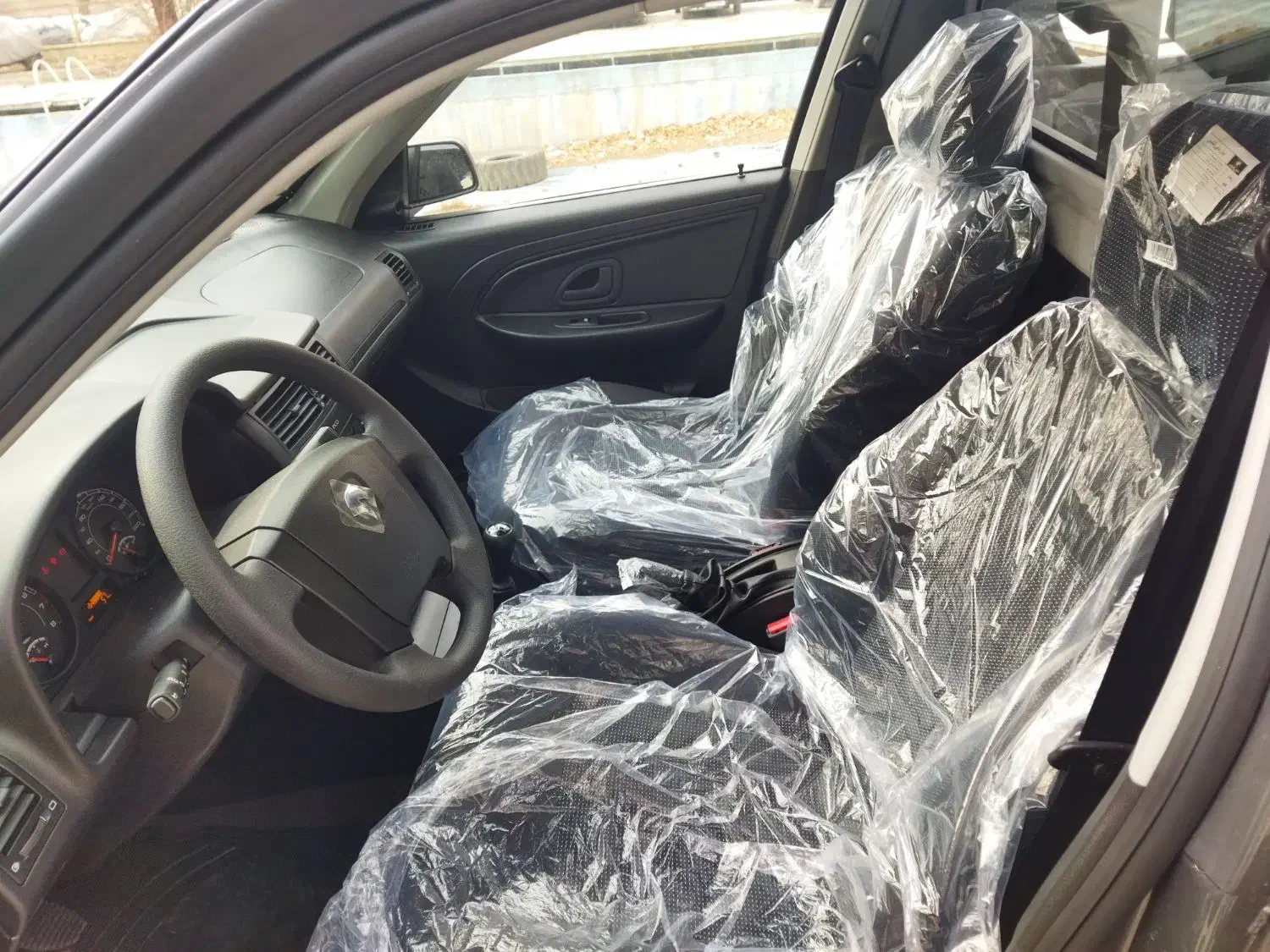 اریسان ۲ صفر ۴۰۴|خودرو سواری و وانت|ری, سیزده آبان|دیوار