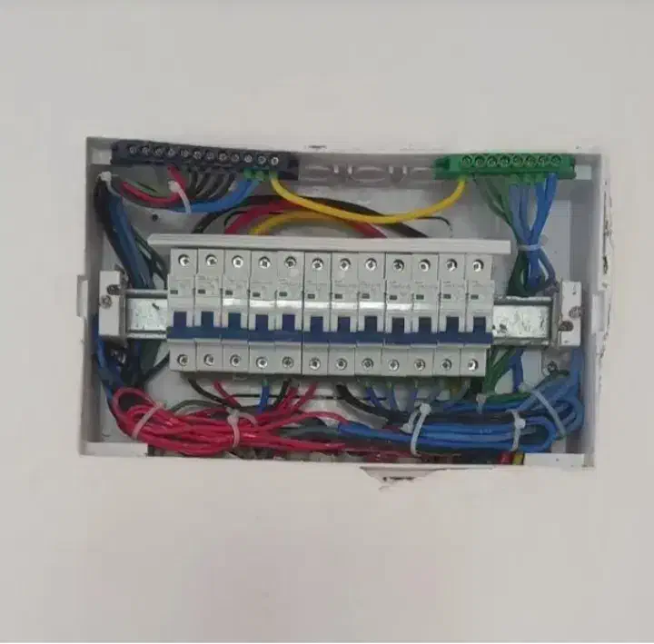 برقکار تعمیر برق|خدمات پیشه و مهارت|بندر ماهشهر, |دیوار