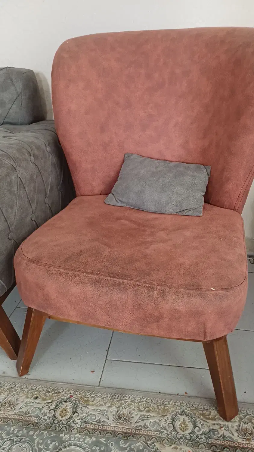 مبلمان راحتی چستر ۹ نفره به علت کمبود جا فوری|مبلمان خانگی و میز عسلی|اندیشه, شهرک مریم|دیوار