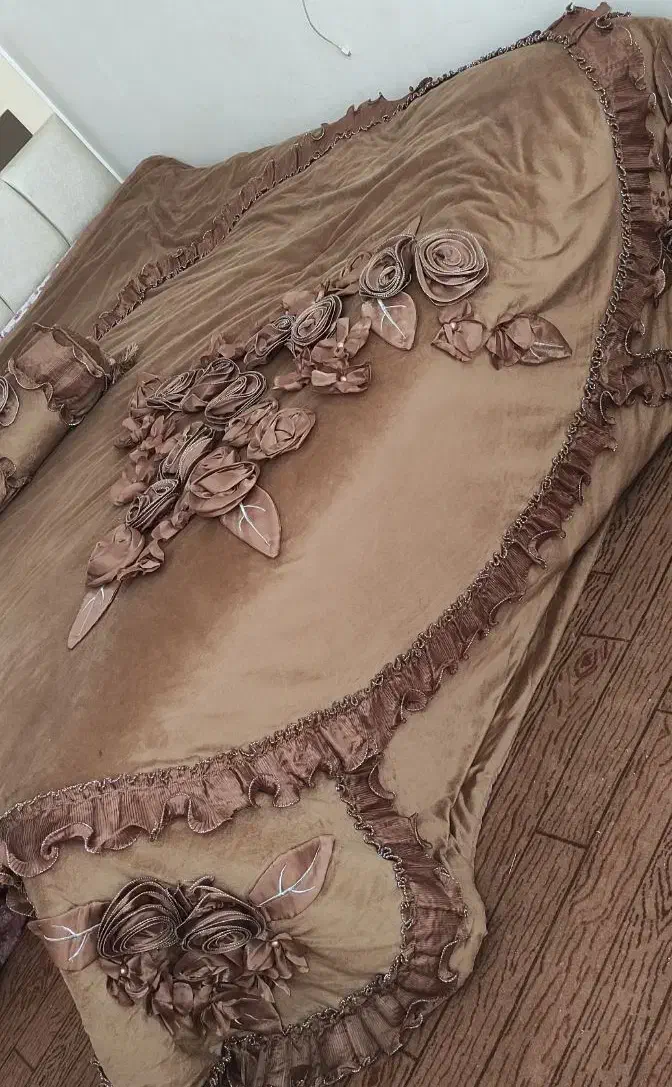 روتختی|سرویس روتختی|نیشابور, گنبد سبز|دیوار