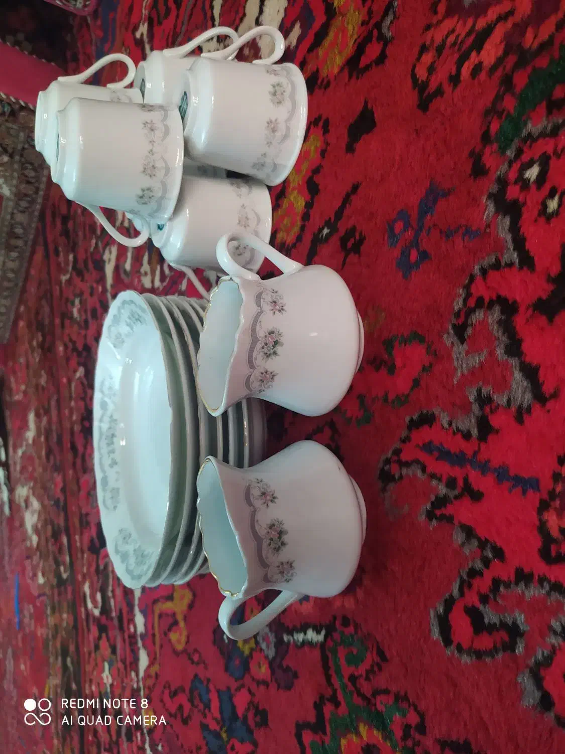 بشقاب گل طوسی مرجان|ظروف سرو و پذیرایی|تبریز, |دیوار