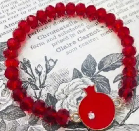 گوشواره و گردنبند و دستبند|بدلیجات|یزد, |دیوار