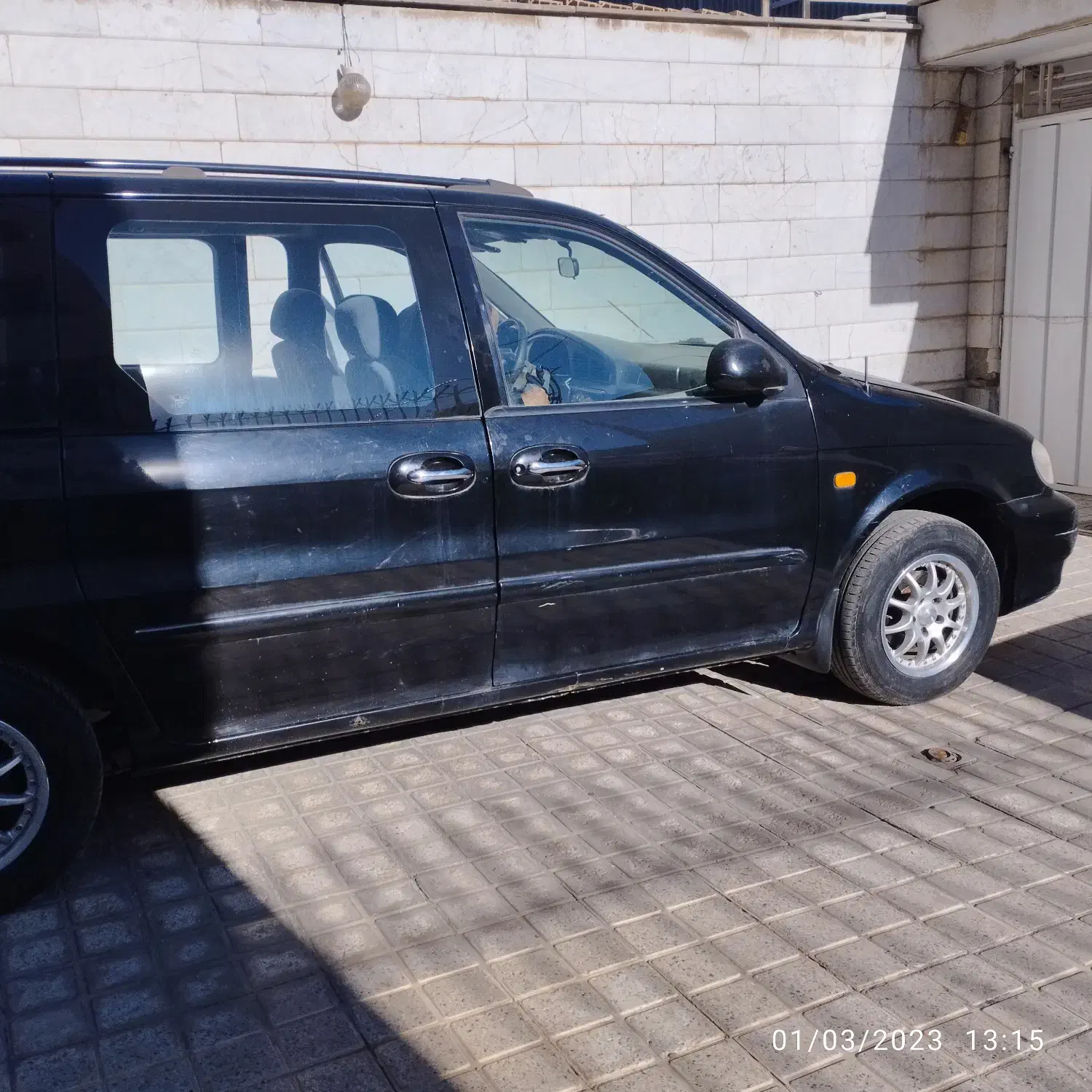 ون کارناوال 2005 اوارقی|خودرو سواری و وانت|تهران, تهرانپارس جنوبی|دیوار