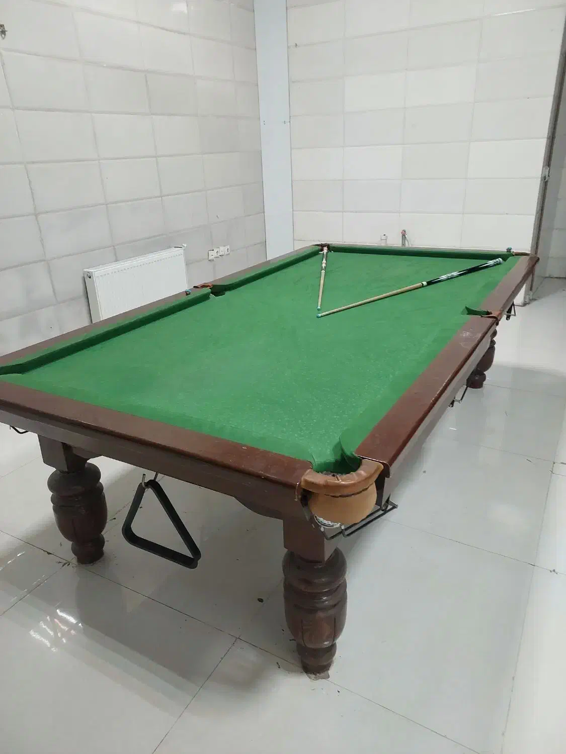 میز بیلیارد ایت بال|ورزشهای توپی|نیشابور, کردها|دیوار