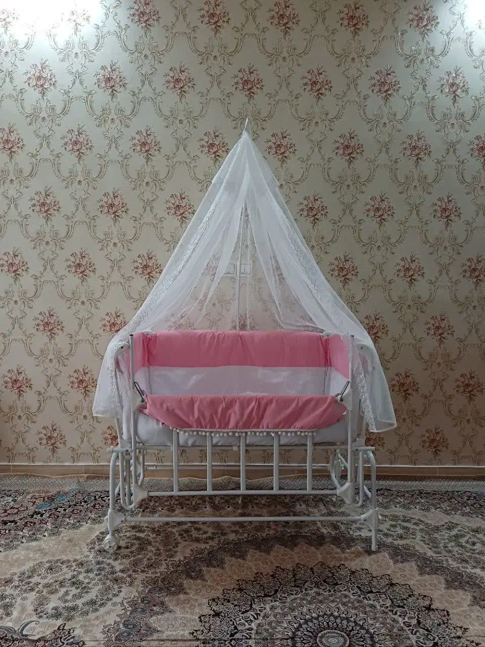 تخت و گهواره سودا|اسباب و اثاث بچه|کرمانشاه, |دیوار