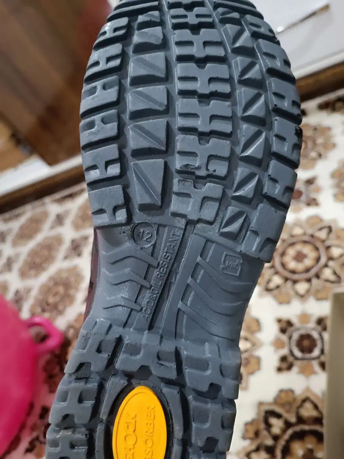 کفش ایمنی ضد برق|کیف، کفش، کمربند|برازجان, |دیوار