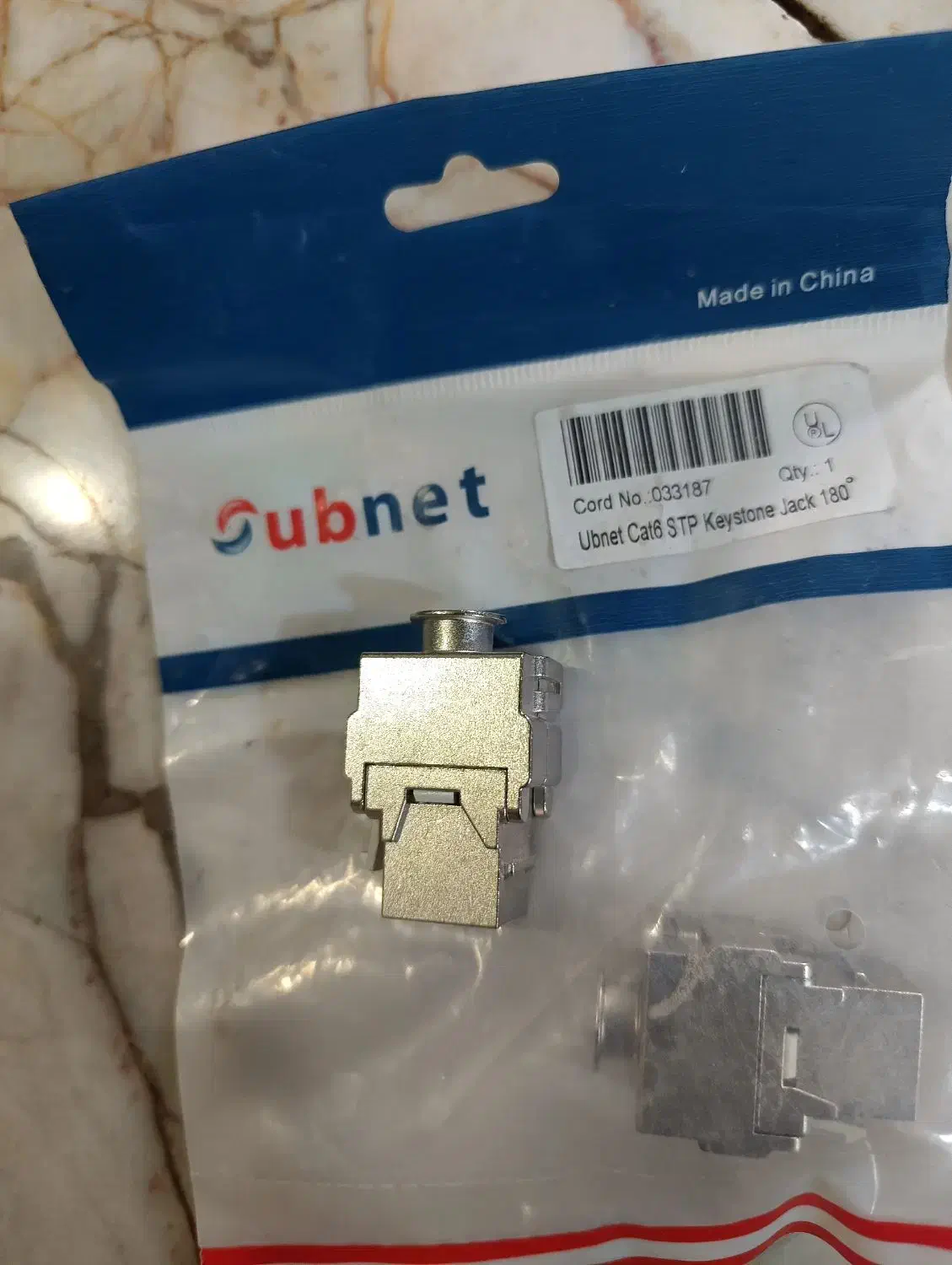 سوکت پورت شبکه مدل ubnt|مودم و تجهیزات شبکه|مشهد, پورسینا|دیوار