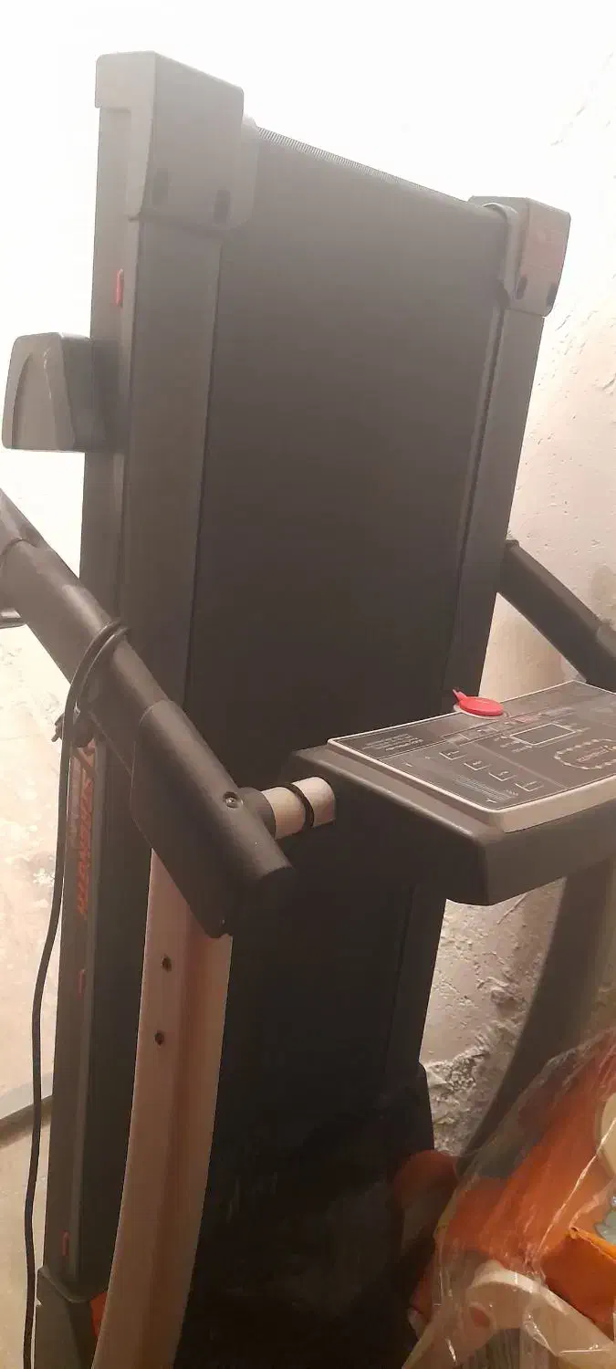 تردمیل استرانگ مستر اصل در حد نو|تجهیزات ورزشی|تهران, امانیه|دیوار