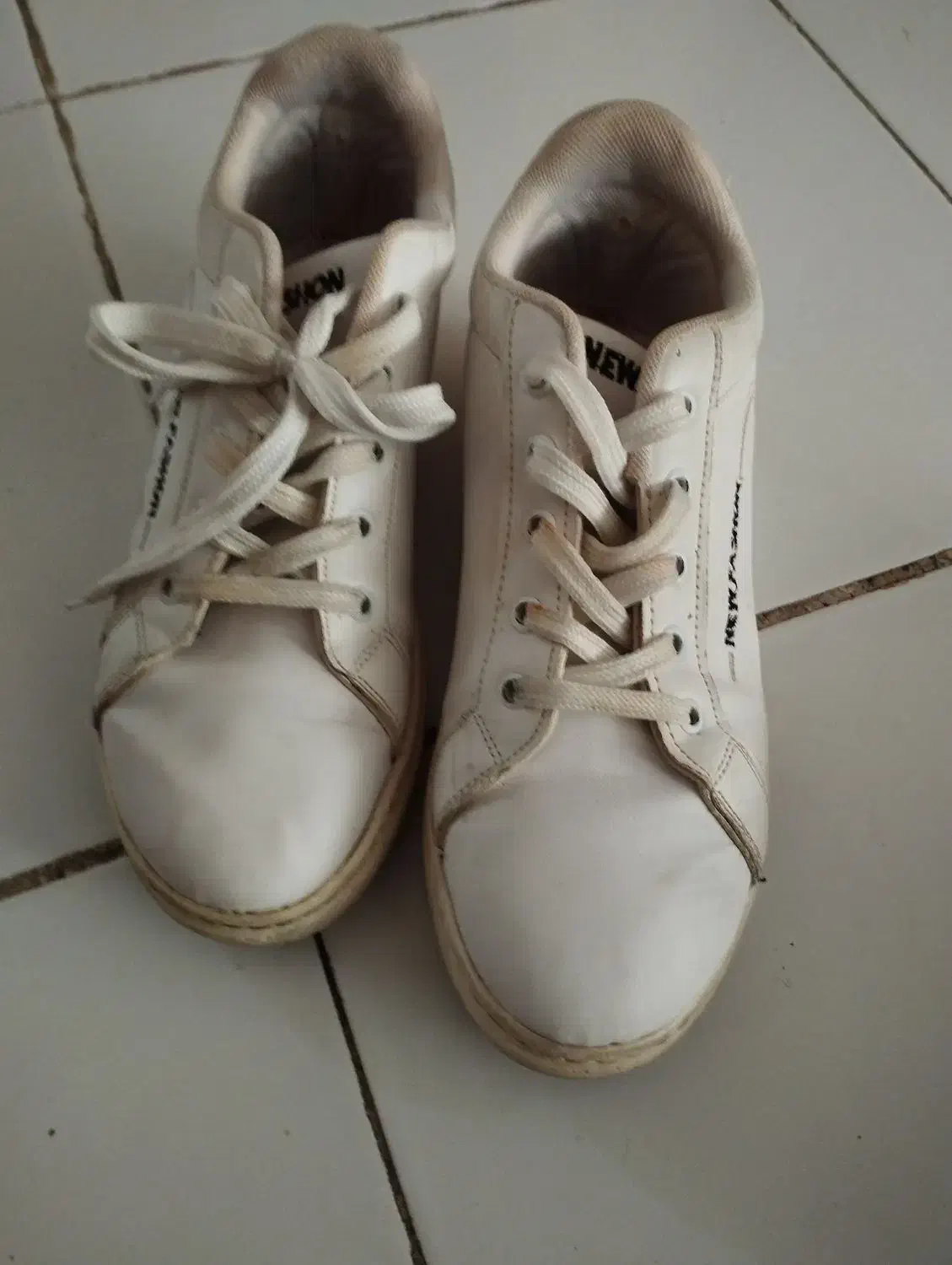 کفش اسپورت|کیف، کفش، کمربند|تهران, باغ فیض|دیوار