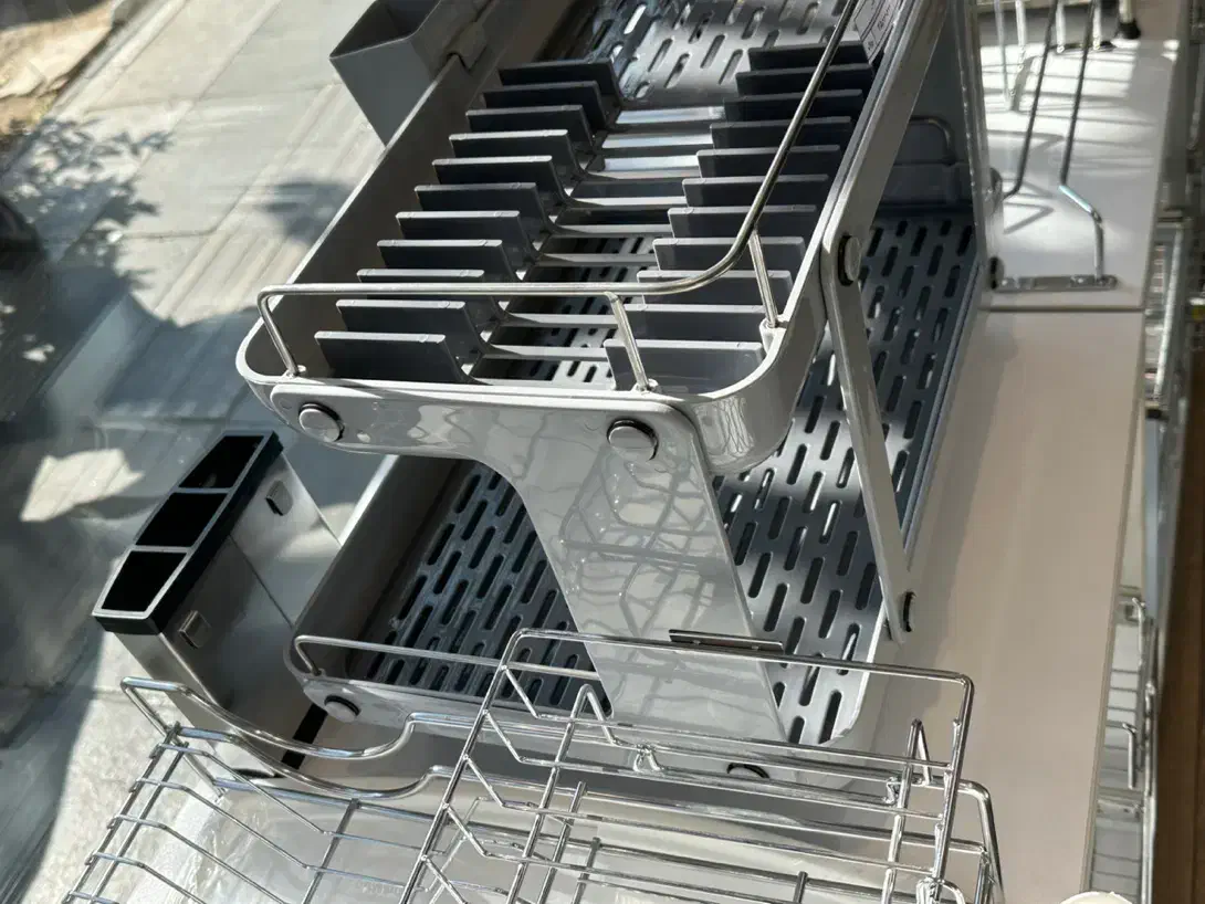 جا ظرفی ، کنار سینک|آبچکان و نظمدهنده ظروف|اصفهان, جلفا|دیوار