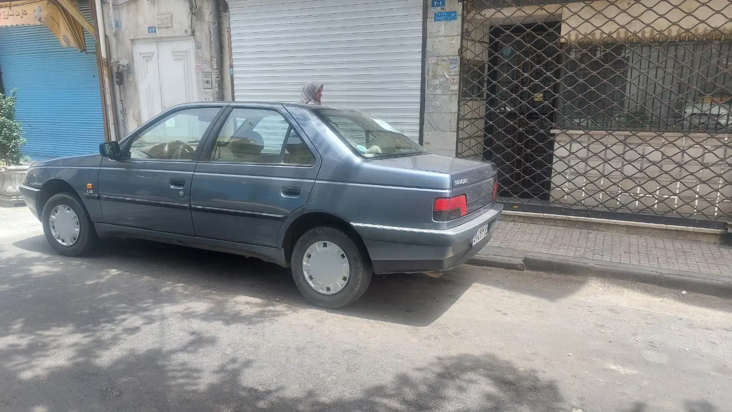 پژو ۴۰۵|خودرو سواری و وانت|تهران, مظاهری|دیوار