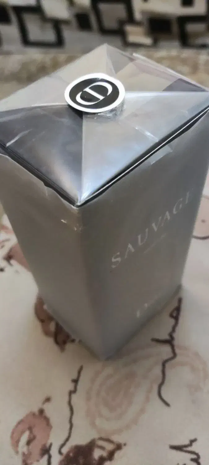 ادکلن SAUVAGE|آرایشی، بهداشتی، درمانی|تهران, یوسف‌آباد|دیوار