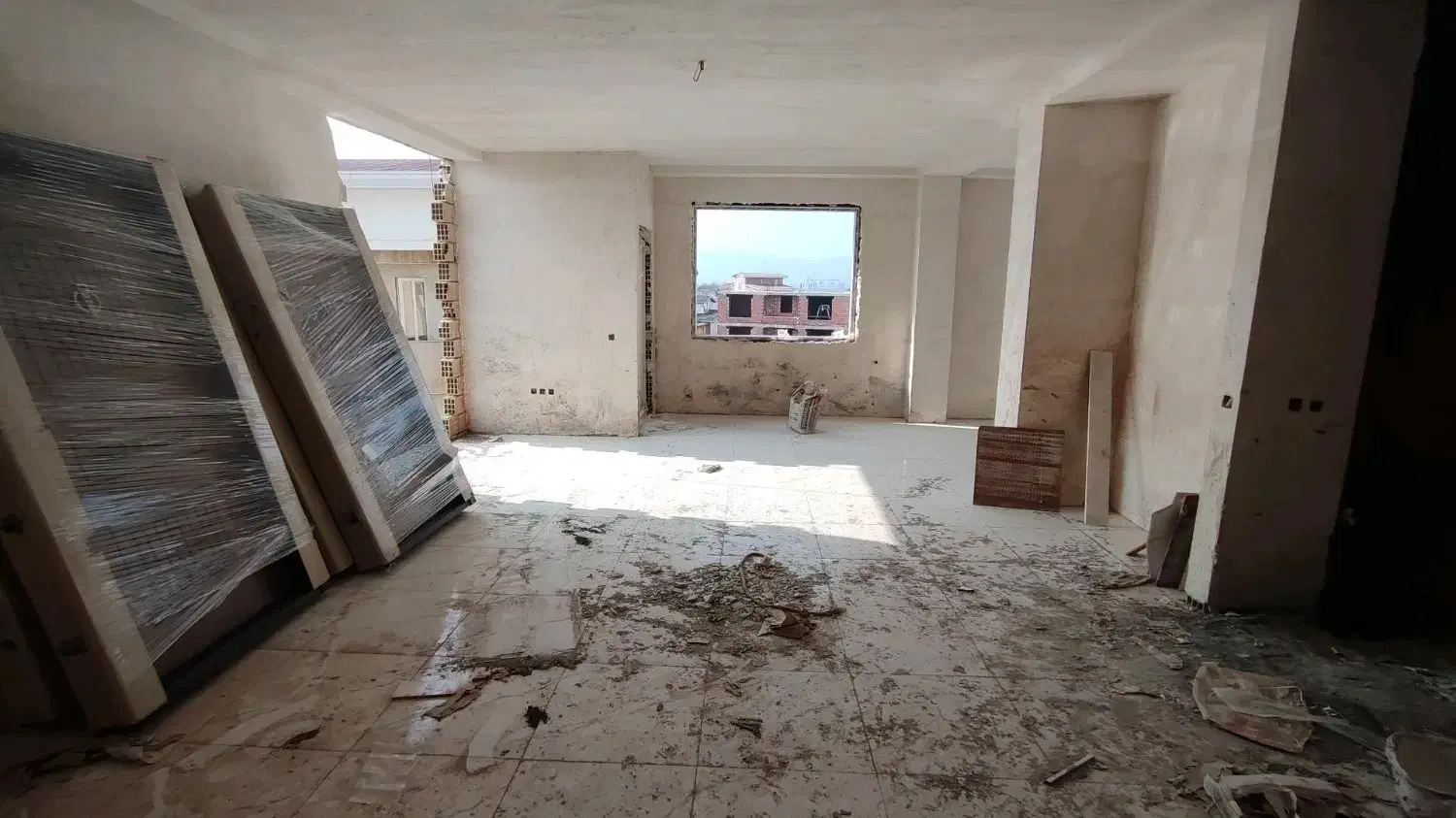 پیش فروش/91متری/خوش قیمت/خ آبدینگ|پیشفروش املاک|آستارا, |دیوار