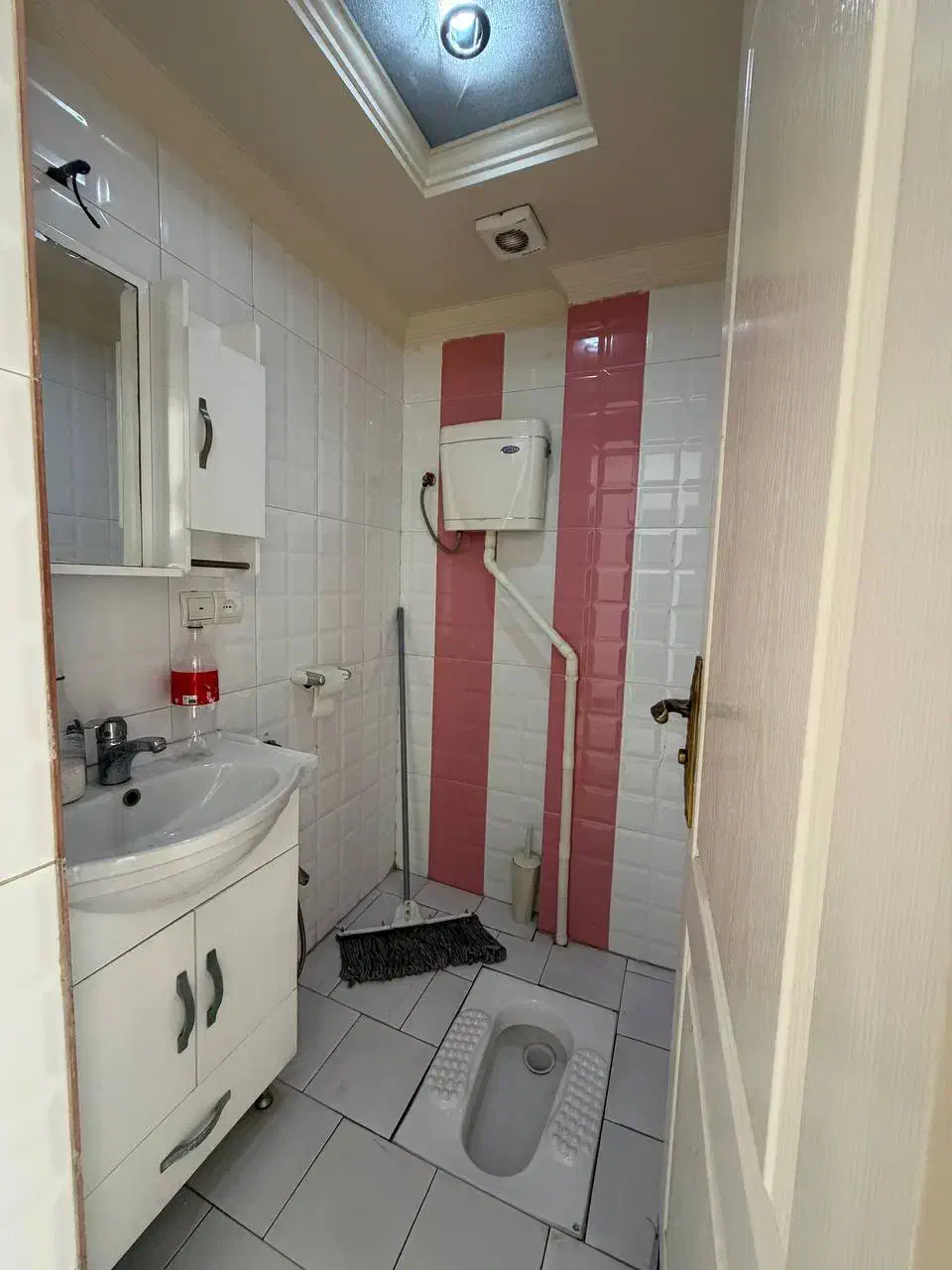 87متر 2خواب ** تخلیه **