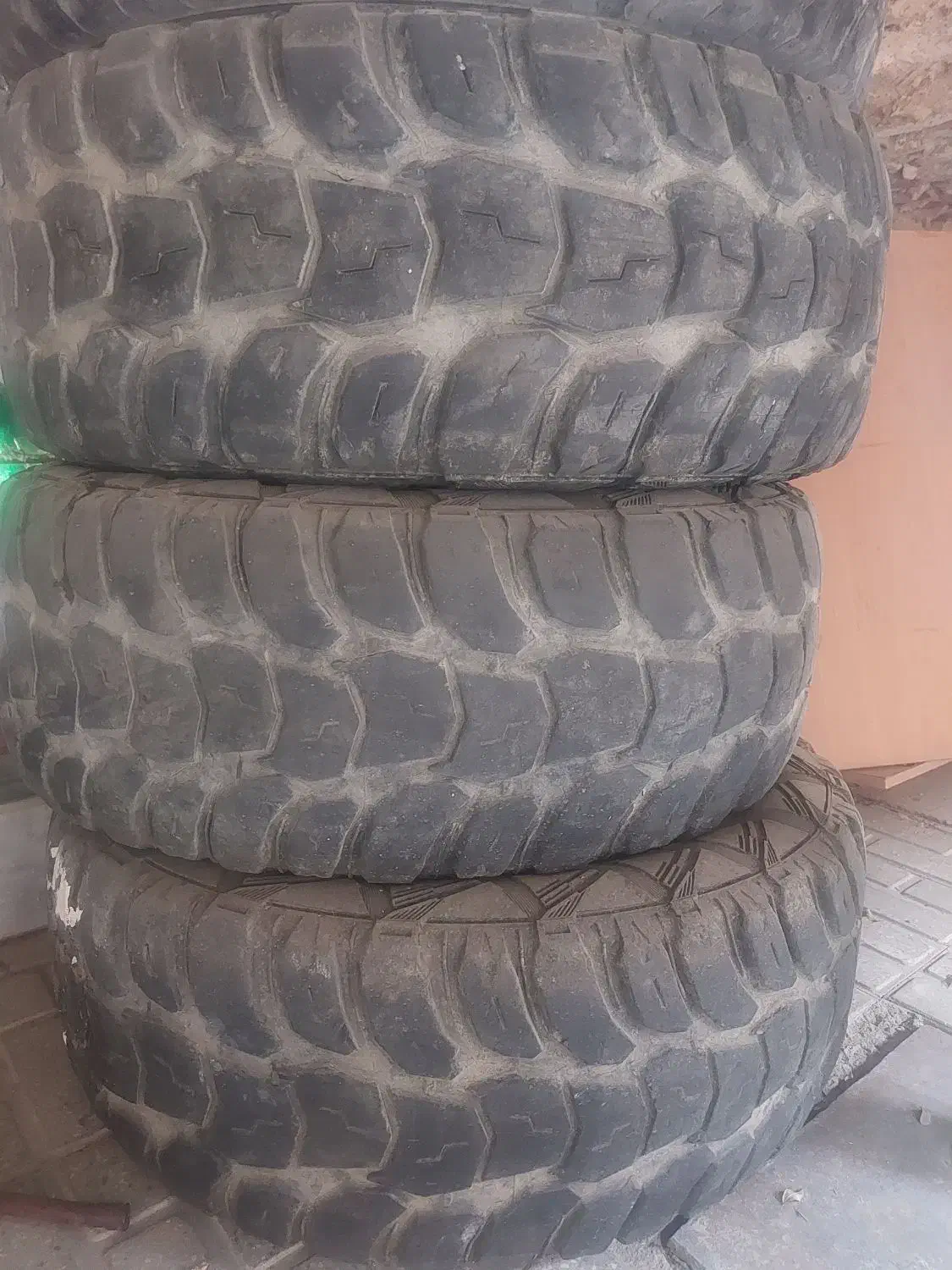 لاستیک مارشال|قطعات یدکی و لوازم جانبی|کنگاور, |دیوار