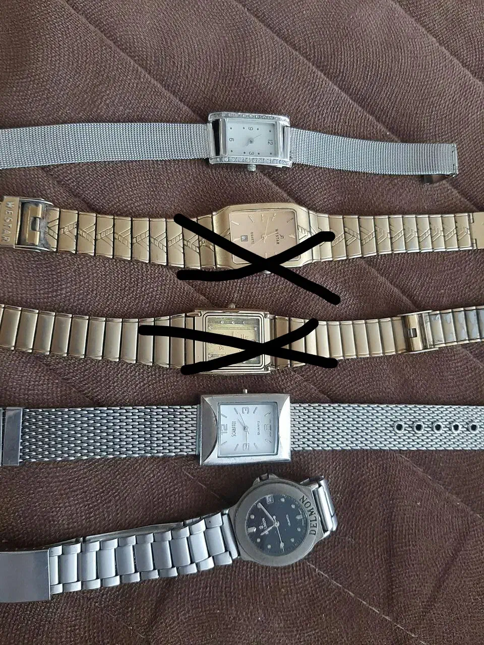 چندعدد ساعت مچی|ساعت|اراک, |دیوار