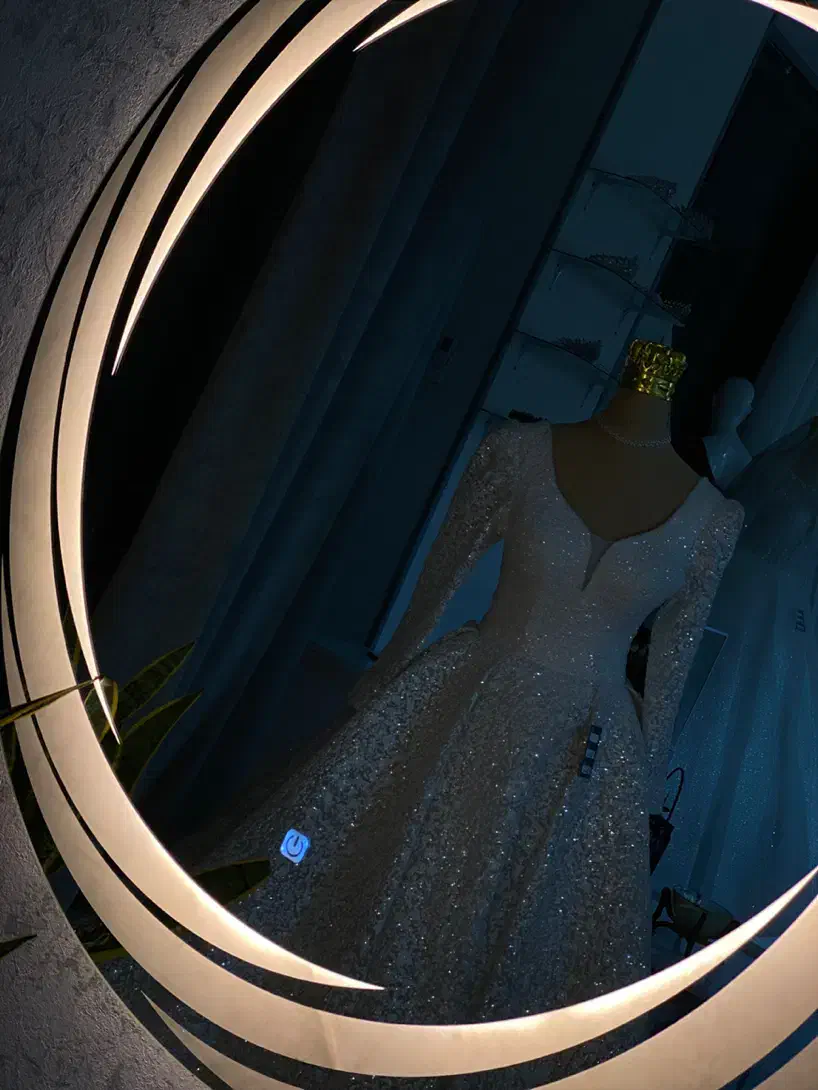 لباس عروس|لباس|صدرا-فارس, فاز ۱|دیوار