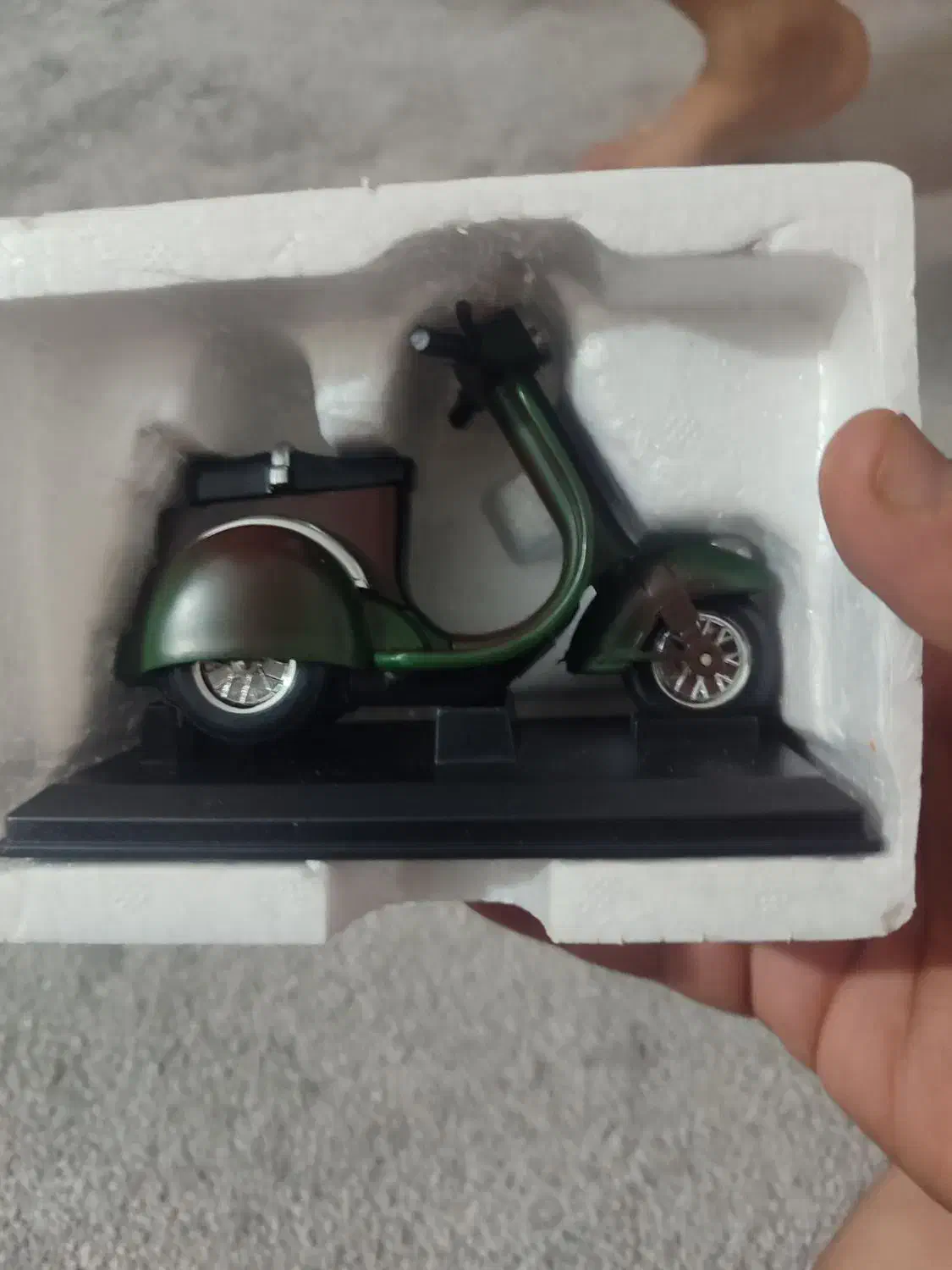 با سلام فندک‌های کلیکسونی به فروش میرسد|کلکسیون و سرگرمی|امیدیه, |دیوار