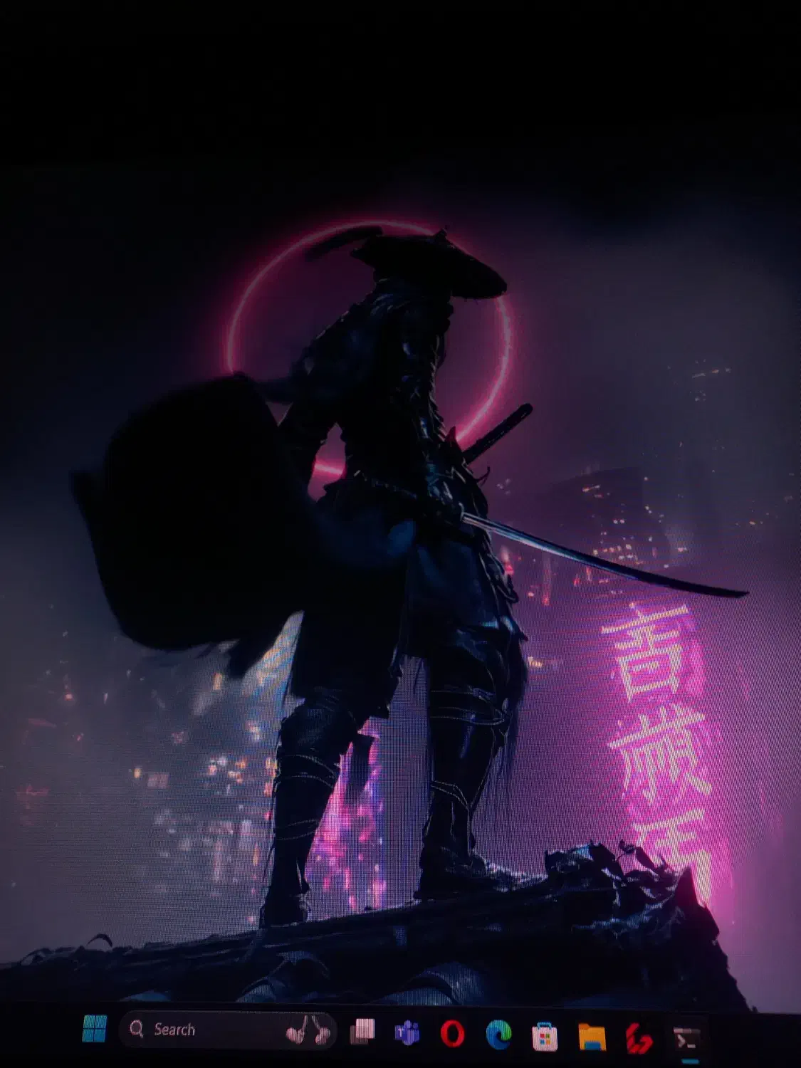 Pc گیمینگ|رایانه رومیزی|لاهیجان, انقلاب|دیوار