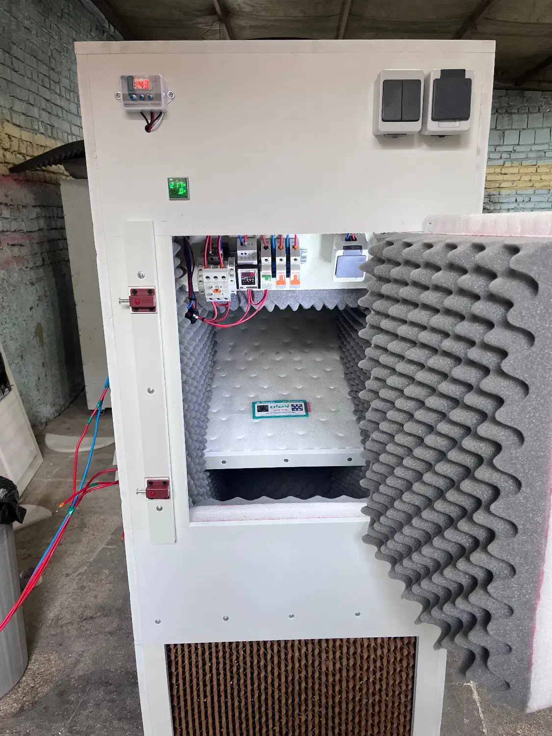 سوپر سایلنت باکس ماینر اصفهان|قطعات و لوازم جانبی رایانه|اصفهان, عاشقآباد|دیوار