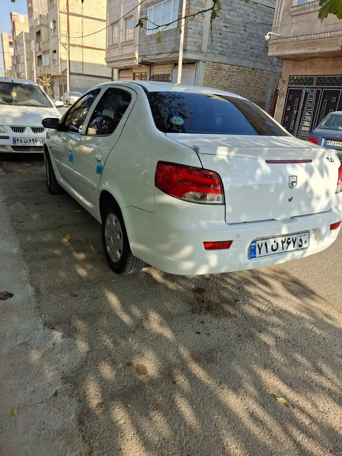 رانا پلاس ۴۰۱ درحدبالوازم|خودرو سواری و وانت|قم, شهرک فاطمیه|دیوار