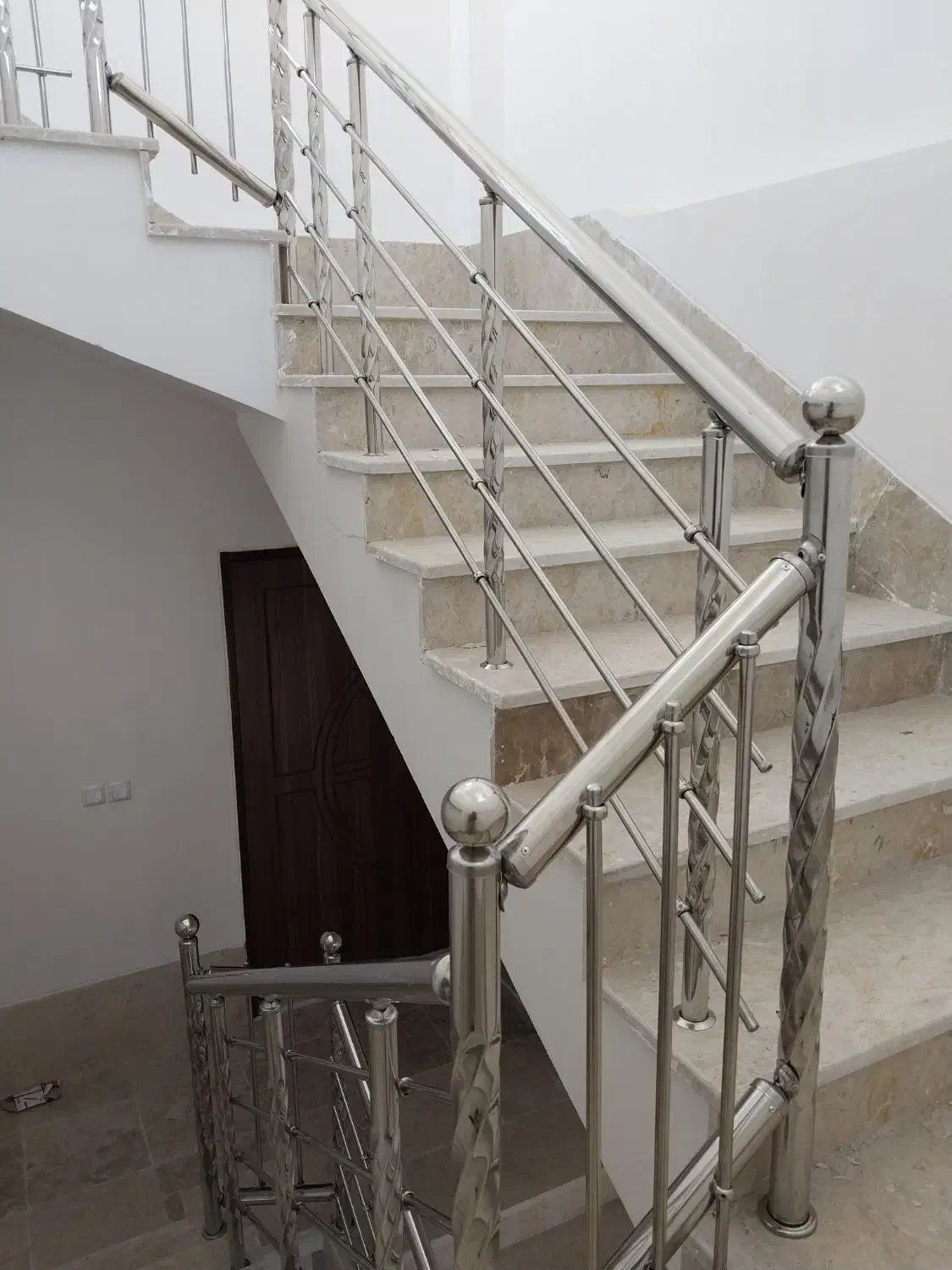 نرده|مصالح و تجهیزات ساختمان|فریدونشهر, |دیوار