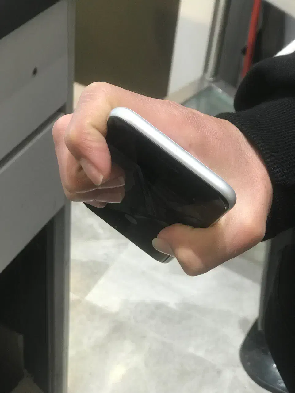 Iphone Se|موبایل|تهران, بهارستان|دیوار