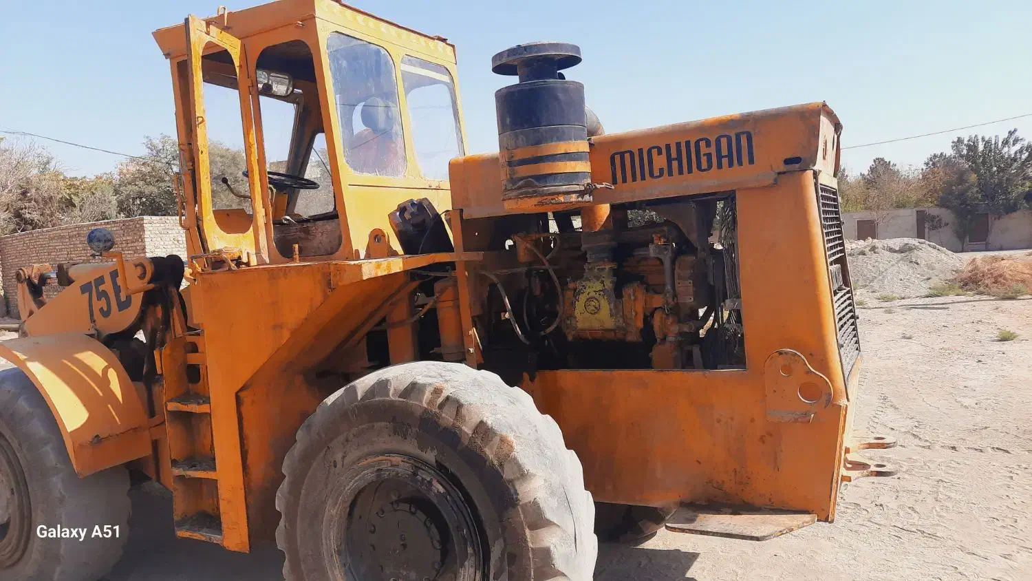 لودر میشیگان|خودرو سنگین|نظرآباد, نجم آباد|دیوار