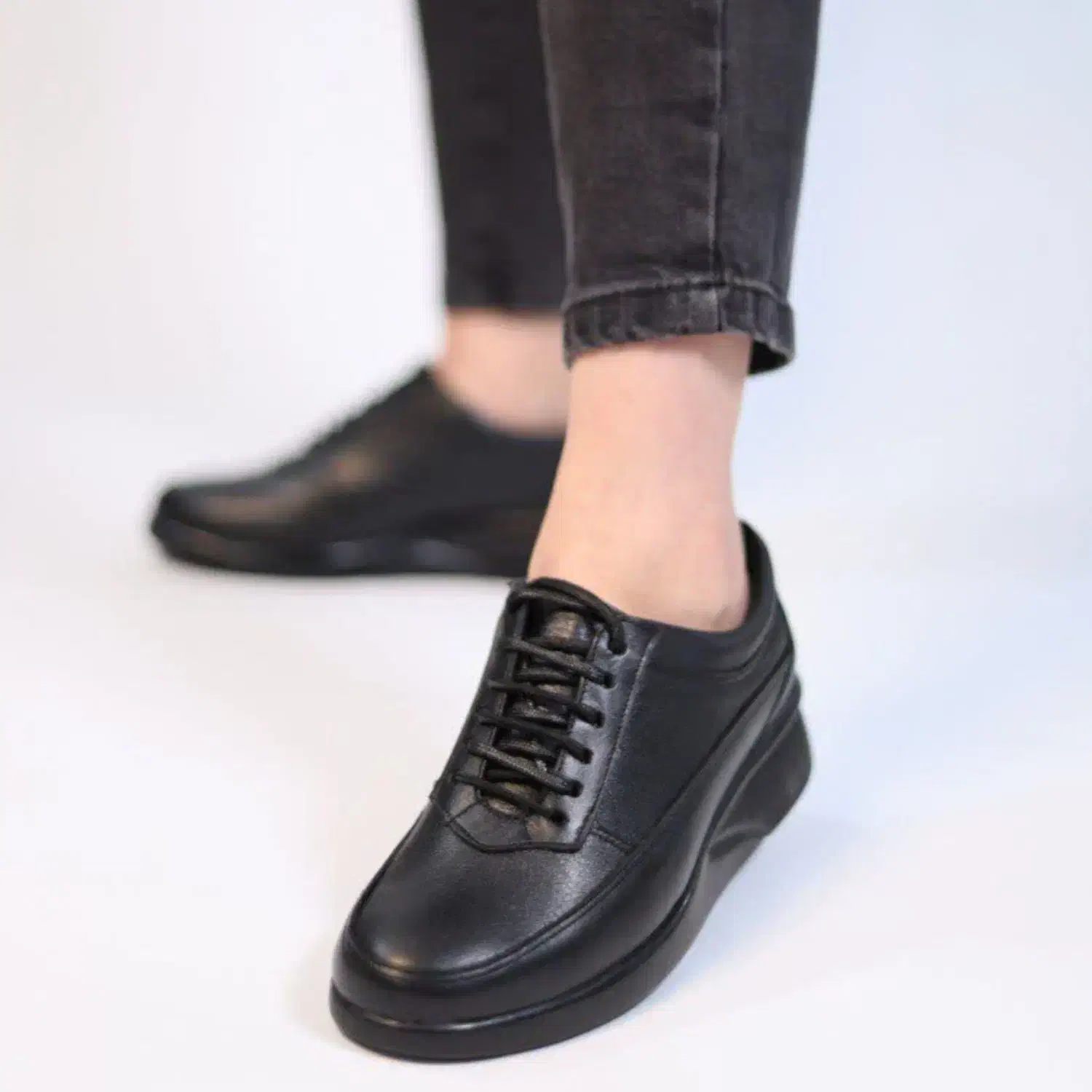 فروش کتانی چرم طبیعی زنانه دخترانه کیفیت عالی|کیف، کفش، کمربند|فردیس, داوری|دیوار