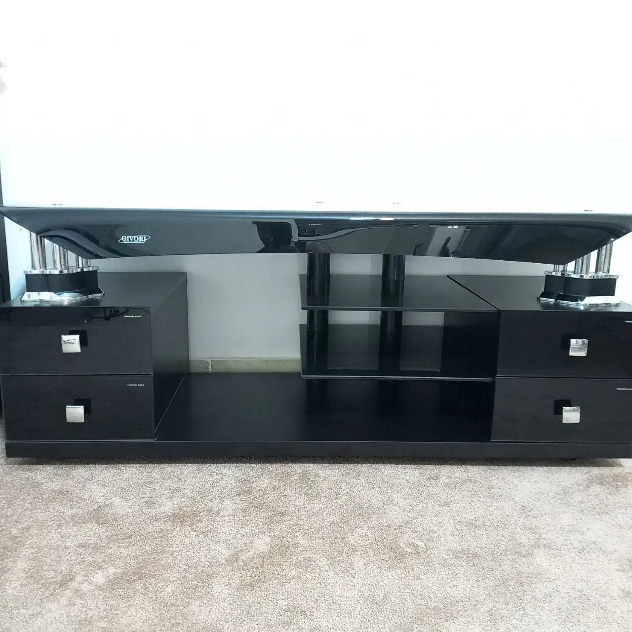 میز تلویزیون در حد نوی نو|میز تلویزیون|هشتگرد, مدرس|دیوار