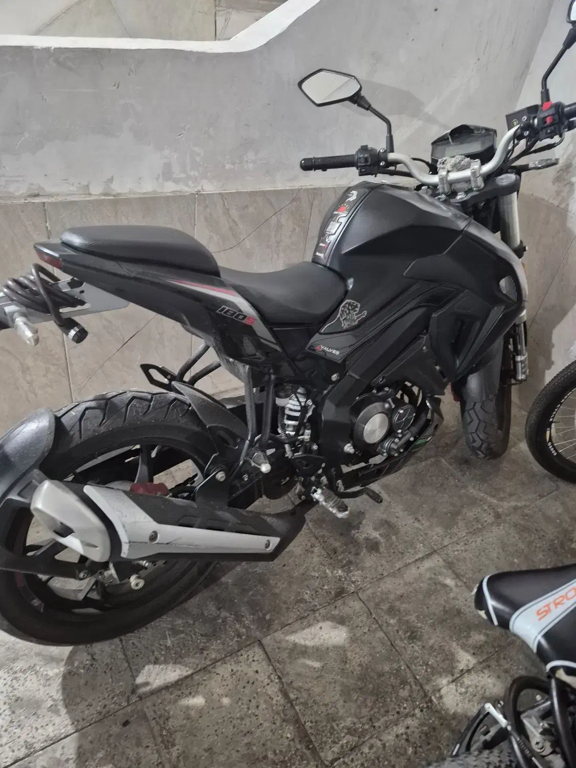 موتور بنلی ۱۸۰ s|موتورسیکلت|قدس, شهرقدس|دیوار