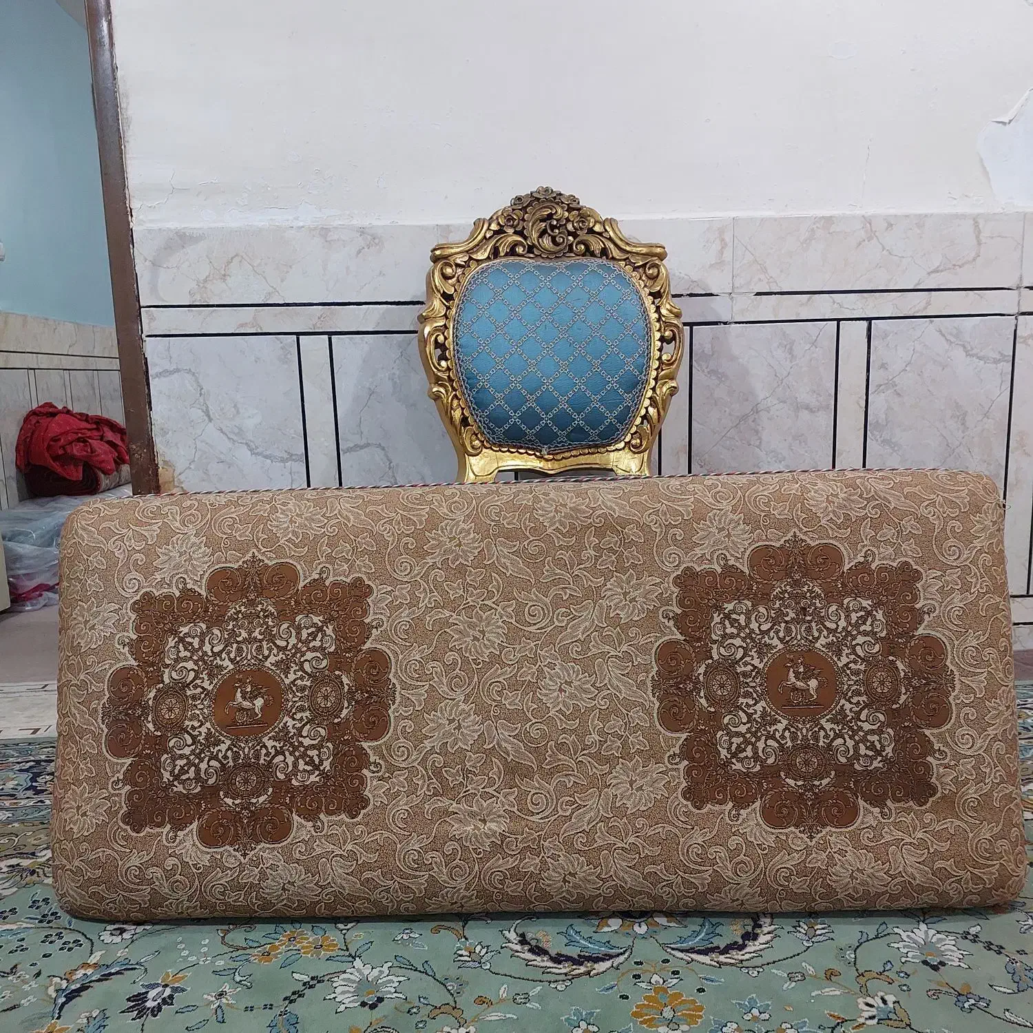 پشتی دو رو نو نو|پشتی|اهواز, فرودگاه|دیوار