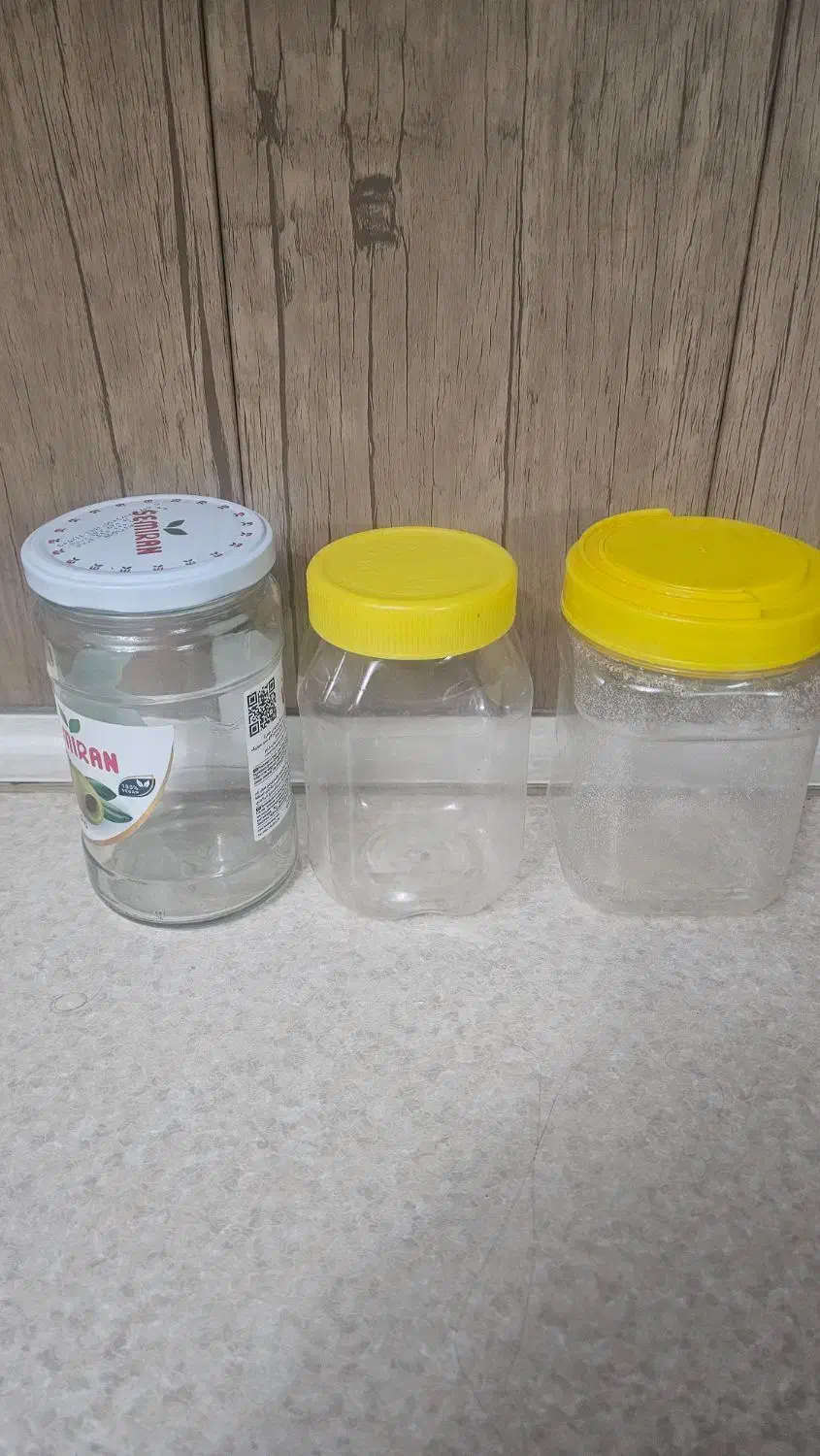 انواع ظروف شیشه ای و پلاستیکی|ظروف نگهدارنده، پلاستیکی، یکبارمصرف|مرند, |دیوار