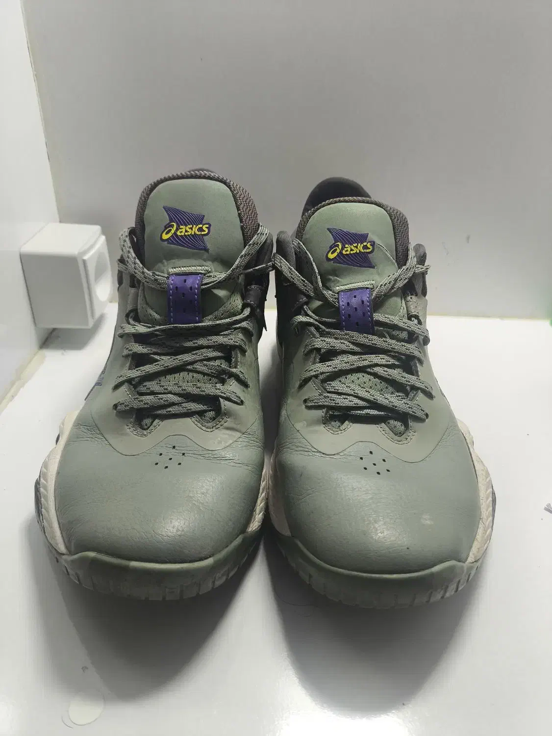 کفش هندبال ، بسکتبال ، والیبال|کیف، کفش، کمربند|دوگنبدان, |دیوار